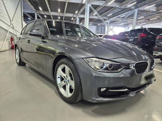 BMW 320i 2.0 SPORT 16V TURBO ACTIVE FLEX 4P AUTOMÁTICO BMW 320i 2.0 SPORT 16V TURBO ACTIVE FLEX 4P AUTOMÁTICO